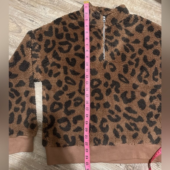 Grayson Threads Long Sleeve, Leopard Print Super Soft Zipper Pull Over - Picture 6 of 7